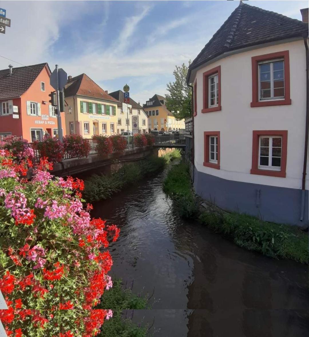Ferienwohnung Am Kirchberg Эттенхайм Экстерьер фото